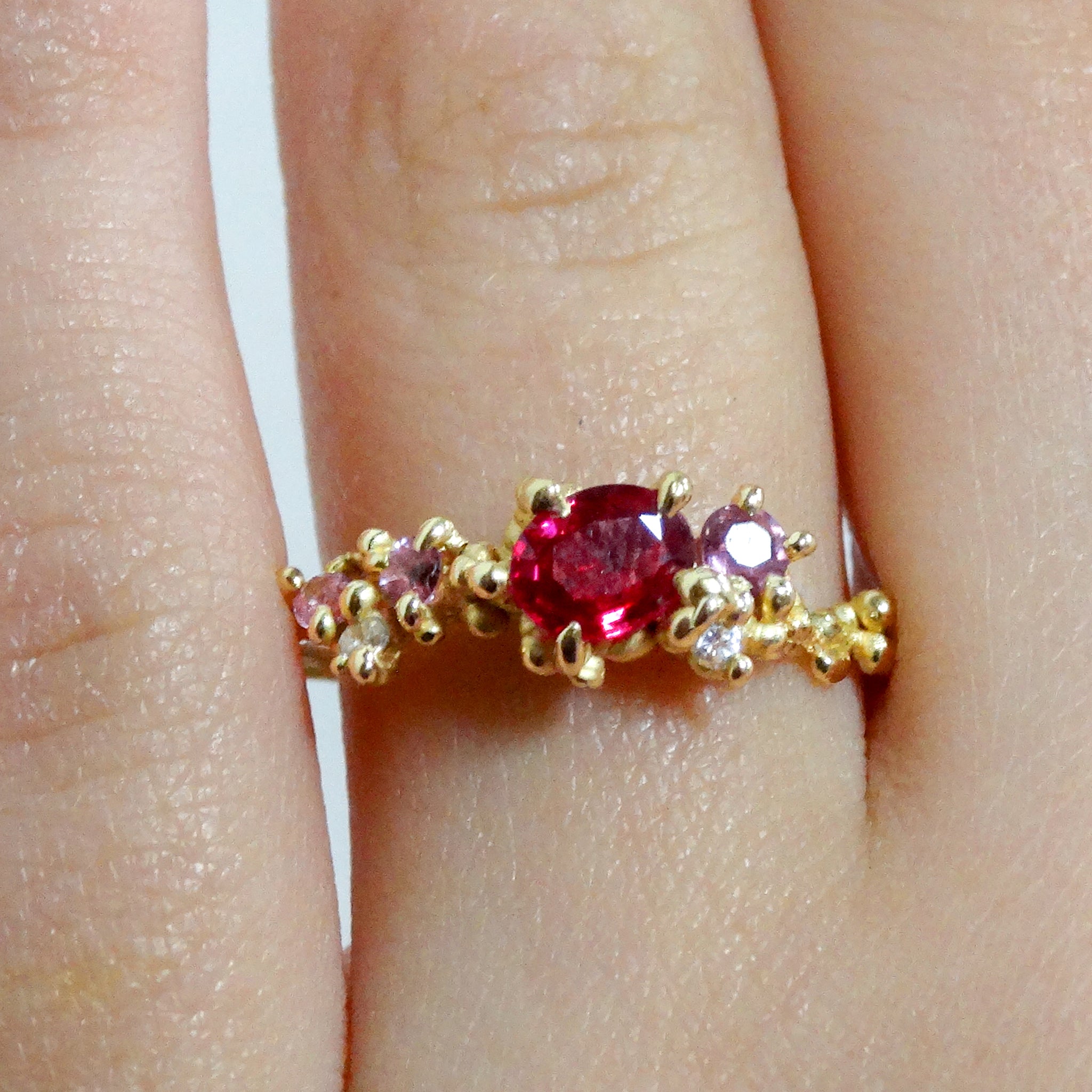 18ct Solid Gold Blossom Ring with Set Gemstones
